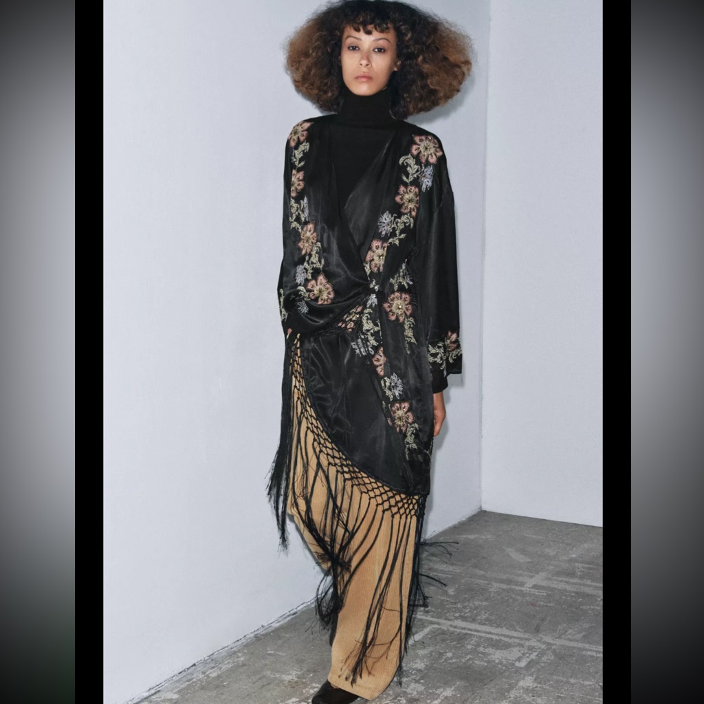 Embroidered Floral Fringed Kimono